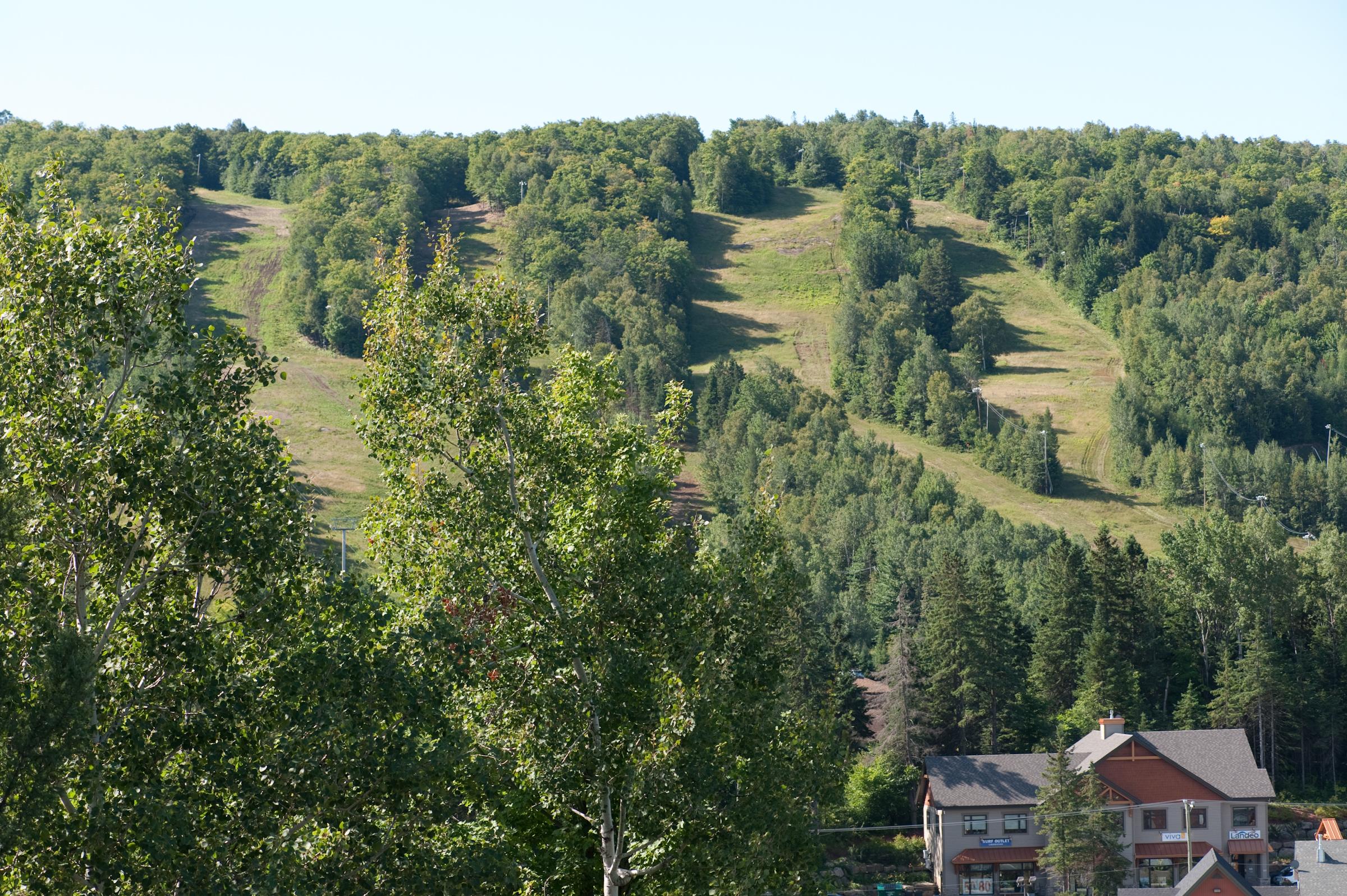 Hotel St-Sauveur Saint-Sauveur Екстер'єр фото