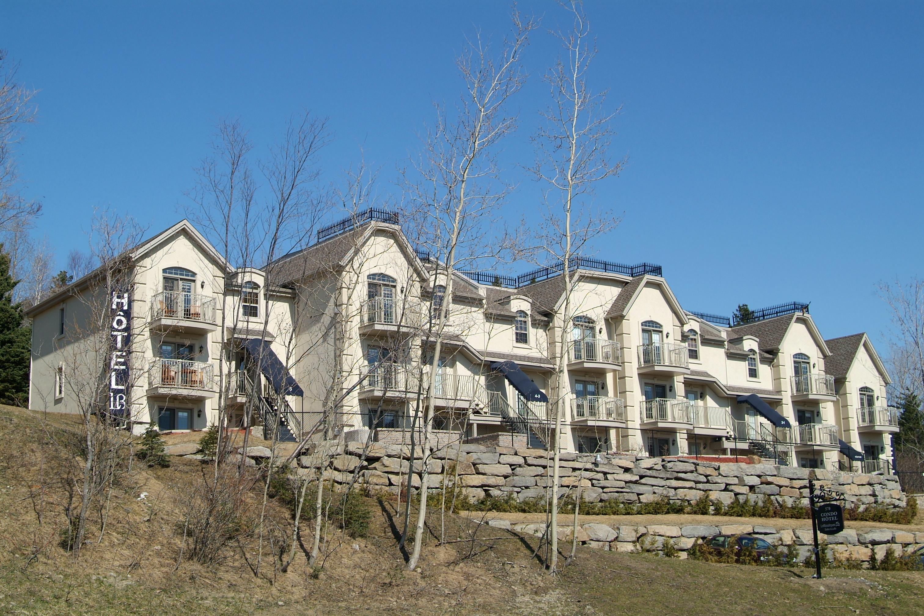 Hotel St-Sauveur Saint-Sauveur Екстер'єр фото